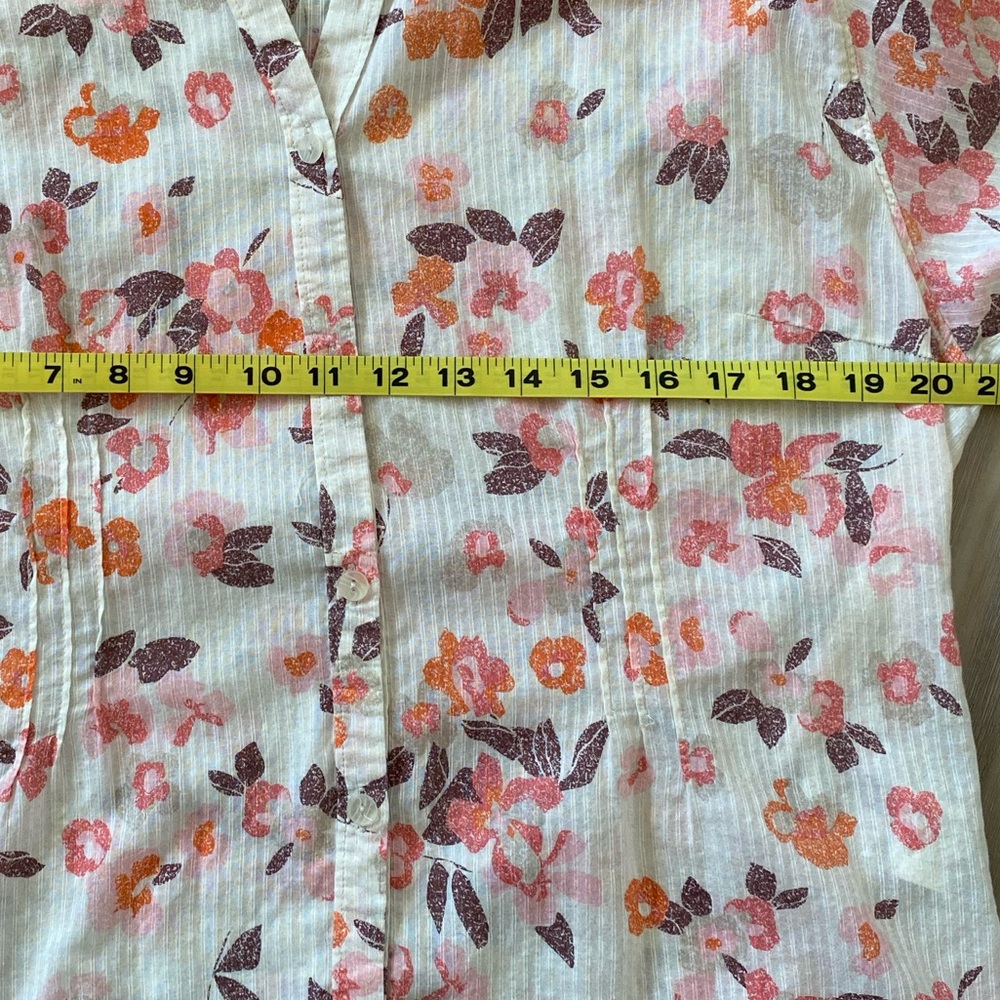 Woolrich Women’s Button Down 3/4 Sleeve Blouse - Picture 5 of 6
